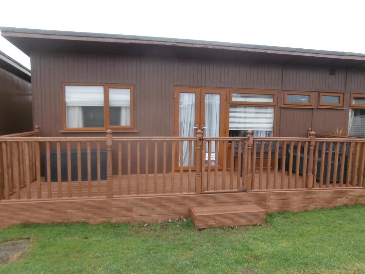 Lovely 2-Bed Chalet In Mablethorpe Exterior photo